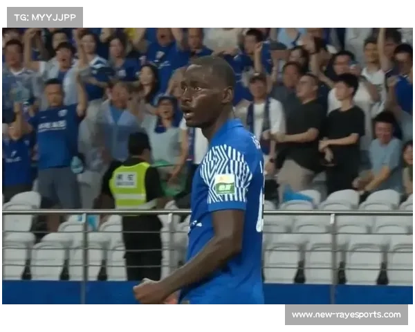 上海申花3-1客胜天津津门虎，阿苏埃破门难改亚军结局