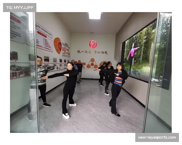 体育元素融入健康促进计划，企业与社区推广工间操活动。