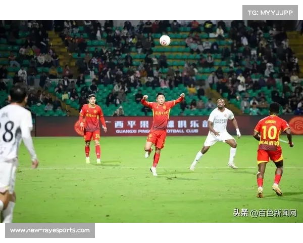 比赛开场双方迅速进入状态，你来我往均有得分